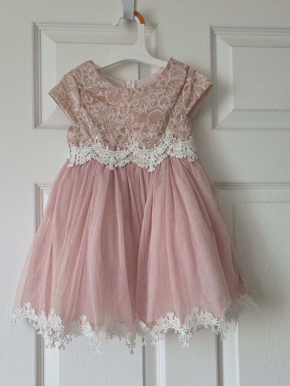 Girls' Pink Lace & Tulle Party Dress with White Embroidered Trim